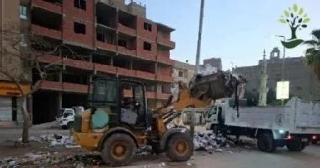 وزيرة التنمية المحلية والبيئة: رفع 410 أطنان مخلفات بحملات النظافة في الهرم