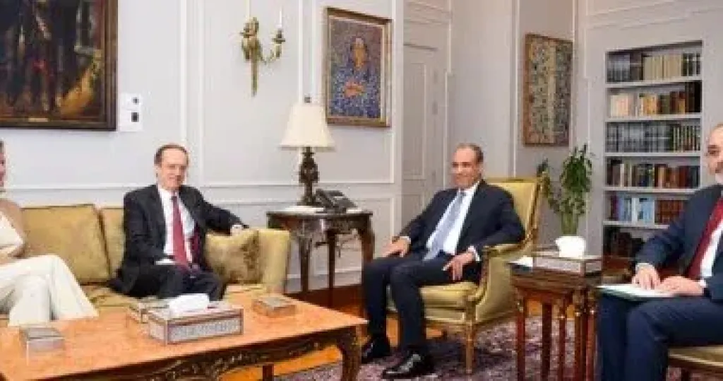 وزير الخارجية يستقبل نائب سكرتير عام جهاز الخدمة الخارجية للاتحاد الأوروبي