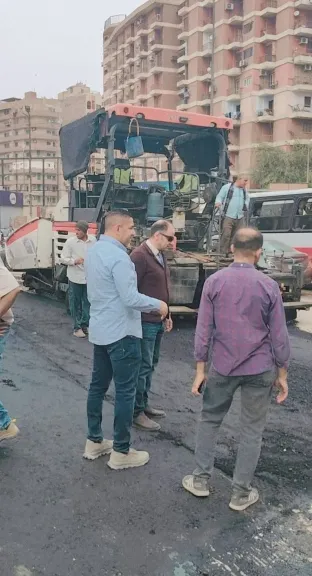 محافظ أسيوط: الانتهاء من تطوير ورصف دوران امتداد شارع الجيش بحي غرب