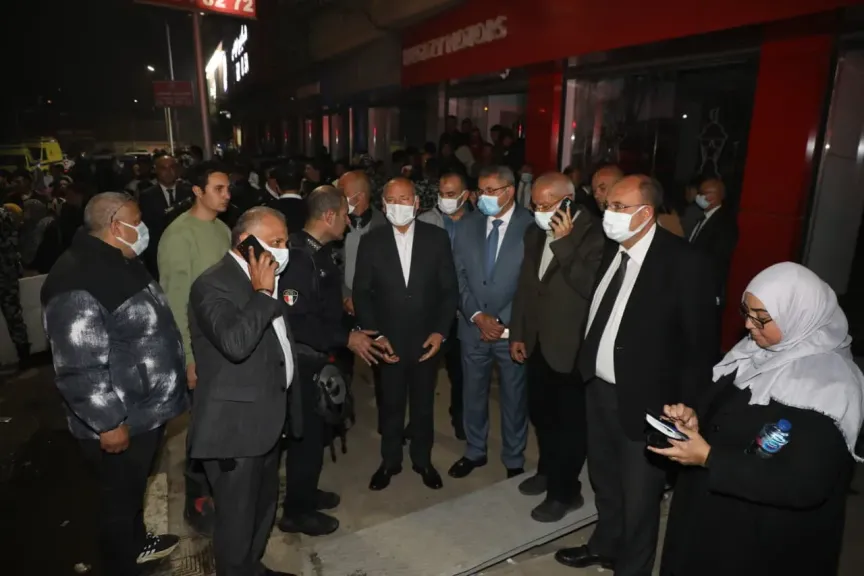 الحماية المدنية بالقاهرة تتمكن من السيطرة على حريق  بمصنع ومخبز بحى الزيتون