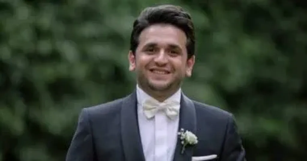 مصطفى خاطر شقيق ياسمين صبرى فى مطلوب عائليا مع كريم عبد العزيز