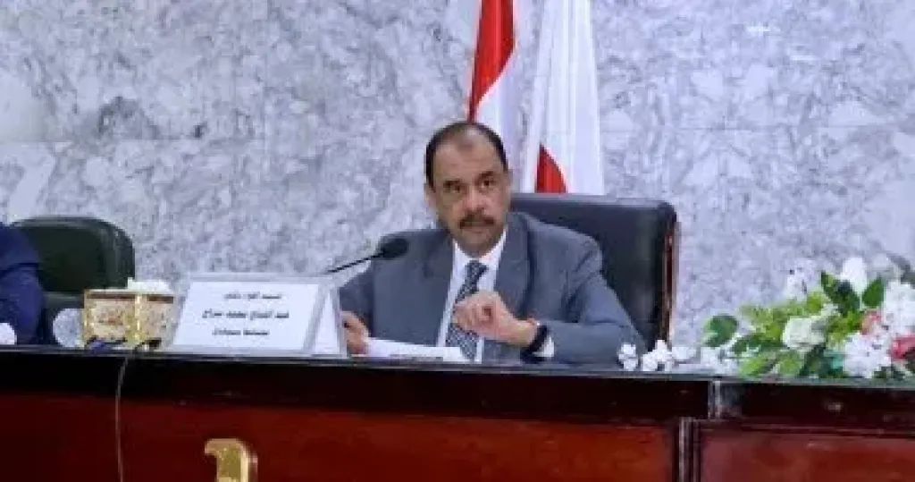 محافظ سوهاج يتفقد محطة مياه البلينا السطحية ويشيد بجودة التشغيل وحصولها على «الآيزو»