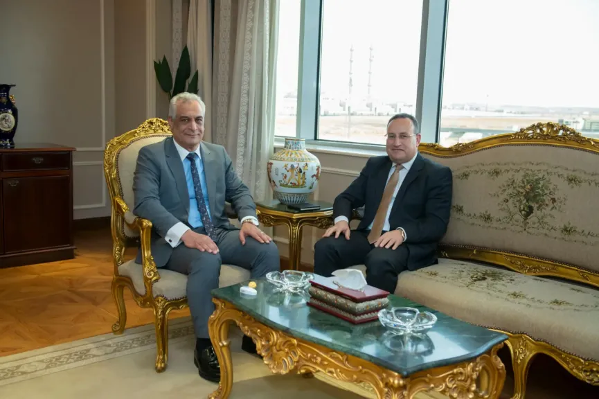 وزيرا الإنتاج الحربى والتعليم العالى يبحثان أوجه التعاون المشترك