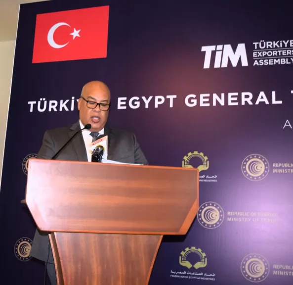 أيمن العشري: القيادة السياسية المصرية داعمة بقوة لمزيد من تنمية العلاقات الاقتصادية المصرية التركية