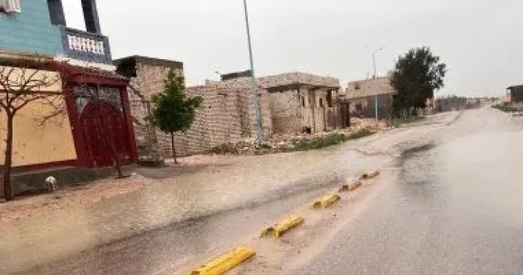 محافظ مطروح يقرر تعطيل الدراسة غدا لسوء الأحوال الجوية