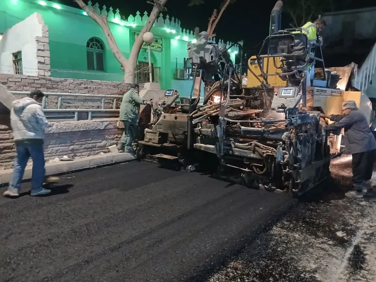 محافظ أسيوط: استكمال رصف شارع بورسعيد بديروط بتكلفة 17 مليون جنيه لتحسين