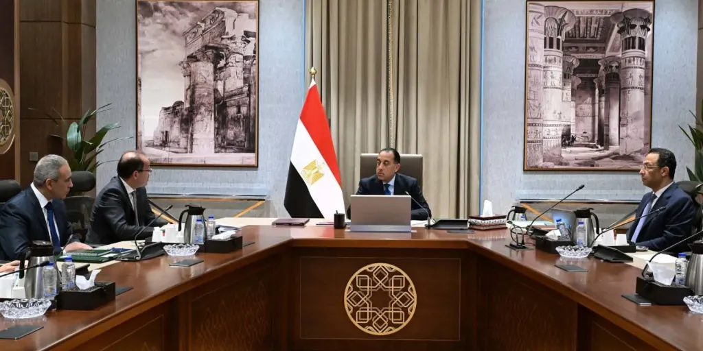 وزير الاتصالات: جذب المزيد من الاستثمارات المحلية والعالمية من خلال التوسع في إنشاء مراكز البحث والتطوير في مدينة المعرفة