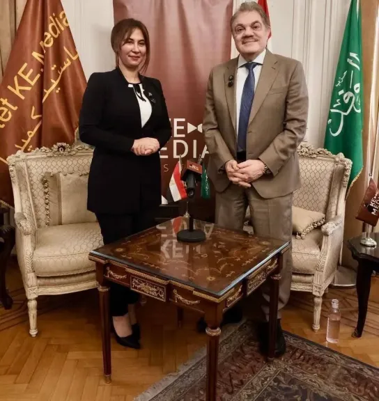 ”باستيت كميديا” مستشارًا سياسيًا وإعلاميًا لحزب ”الوفد”.. وتوقيع اتفاق تعاون بين د.السيد البدوي وقصواء الخلالي