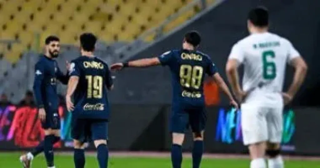 ناصر منسى يسجل هدفا رائعا للزمالك أمام المصرى والنتيجة 3 - 1