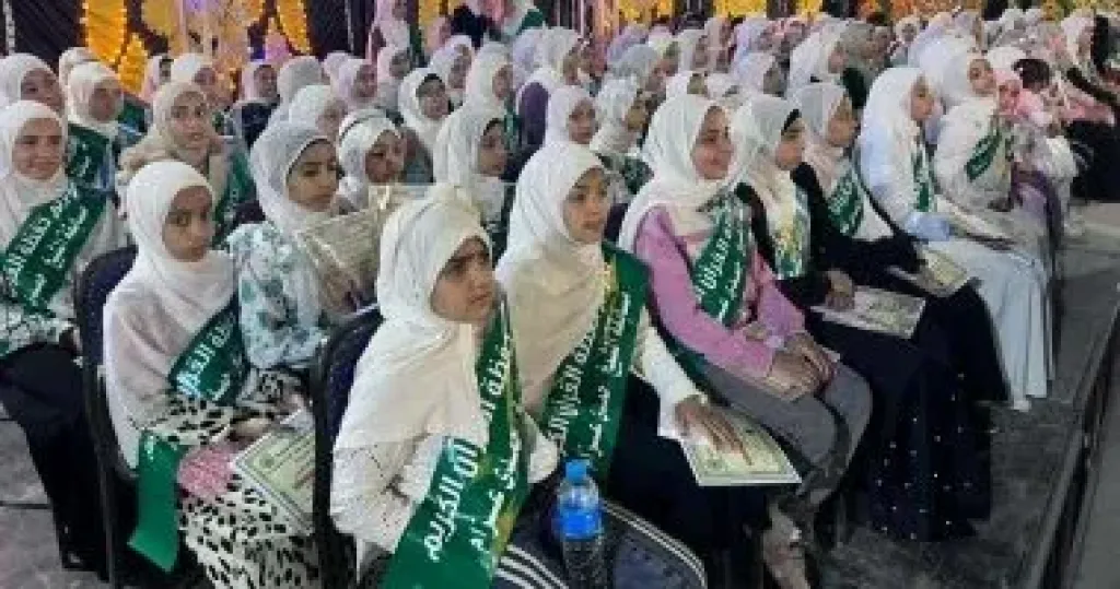 تكريم حفظة القرآن الكريم في حفل كبير بقرية الديسمي بالصف