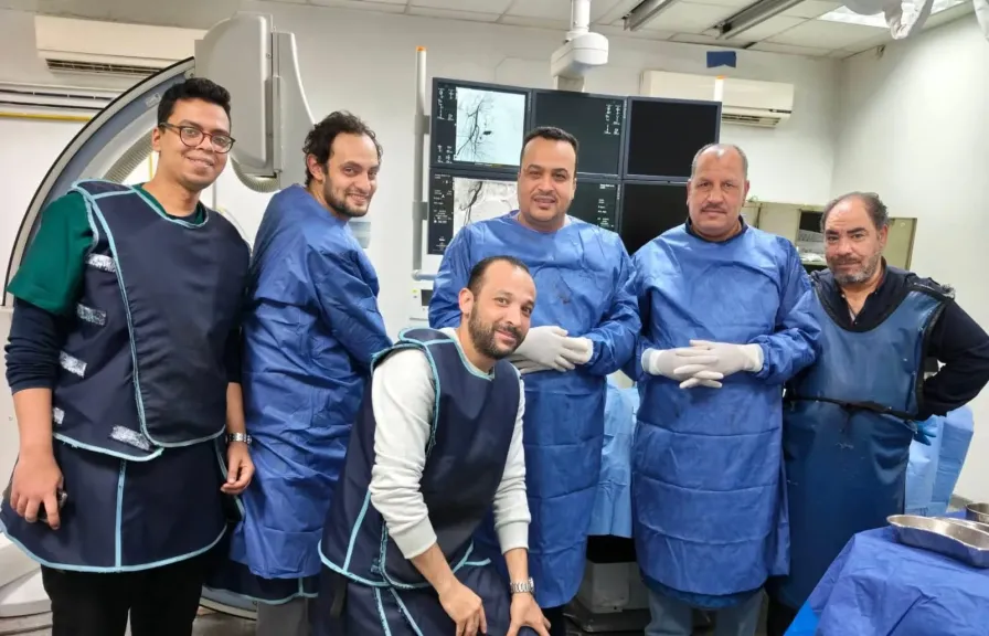 قسم الأشعة التشخيصية والتدخلية بجامعة أسيوط ينجح في إنقاذ حياة سيدة