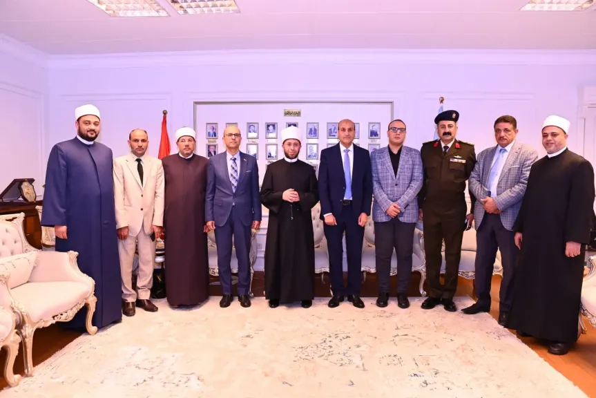 المنشاوي يرافق وزير الأوقاف للقاء محافظ أسيوط لبحث دعم الفكر المستنير