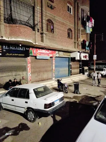 محافظ أسيوط: إجراءات حاسمة ضد المخالفين.. غلق وتشميع 17 محلًا