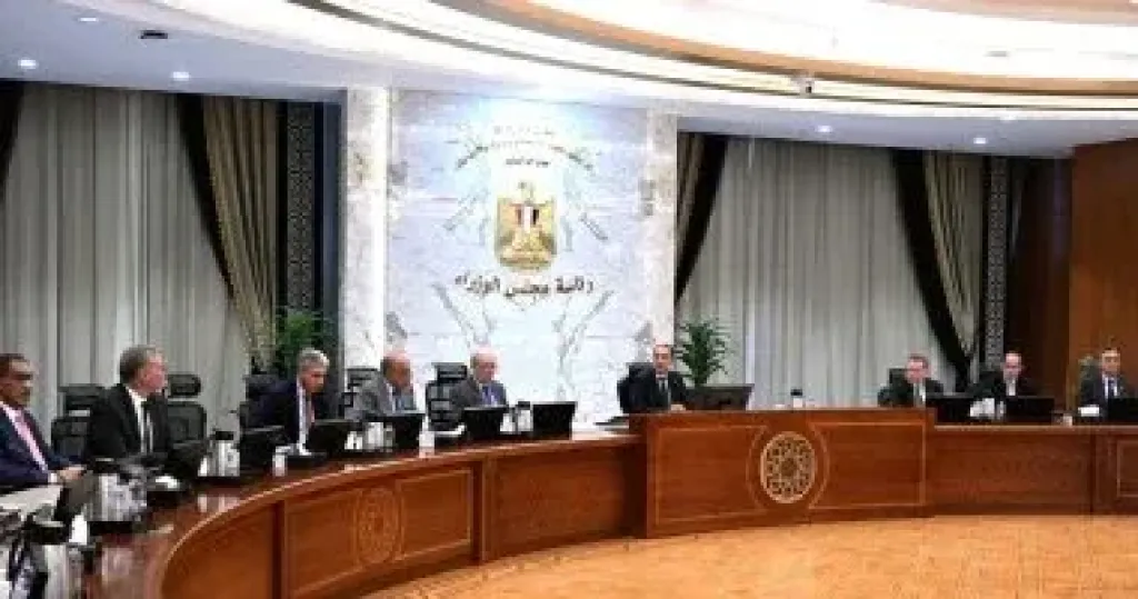 رئيس الوزراء يترأس اجتماع اللجنة المركزية لإدارة الأزمات