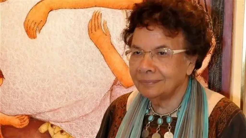 رائدة الفن والأمومة، لمحات من مسيرة الفنانة التشكيلية القديرة زينب السجيني