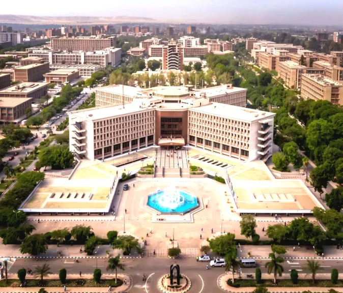 جامعة أسيوط تُرجئ مؤتمرين علميين بكليتي التجارة والطب البيطري دعمًا لترشيد