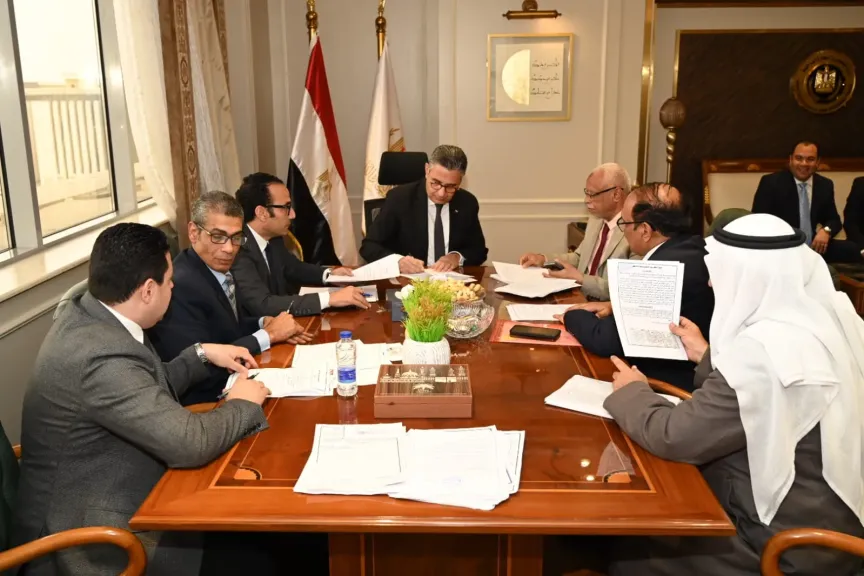 وزير التموين والتجارة الداخلية يلتقي بعدد من السادة أعضاء مجلسي النواب والشيوخ ( صور )