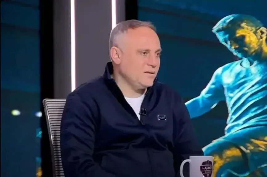 أسامة حسني يهاجم حكم مباراة الأهلي وسيراميكا: لو عنده ضمير مش هينام لأنه ظلمنا