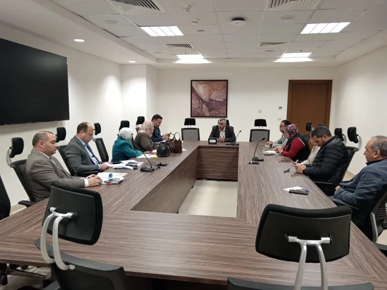 خطة عاجلة من ”الصحة” لسرعة الانتهاء من تطوير 8 مستشفيات كبرى وفقاً للأكواد العالمية.