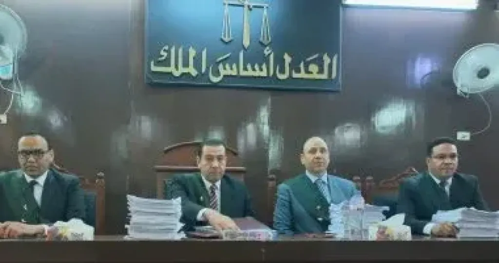 الحبس سنة لشخص بتهمة الشروع في قتل شقيقه بقنا