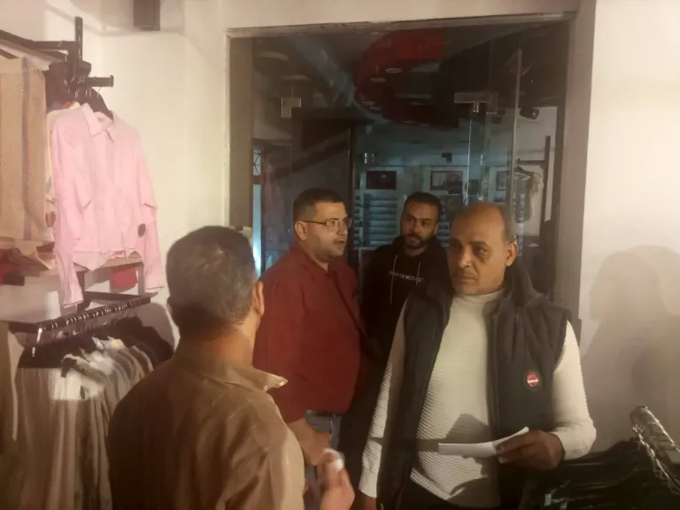 محافظ أسيوط: ضبط المخالفات مستمر.. غلق وتشميع 26 محلًا تجاريًا