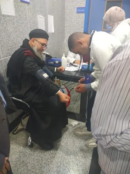 إقبال كبير على حملة التبرع بالدم بمستشفى ديروط ضمن جهود دعم المخزون