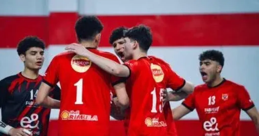 الأهلى يهزم الجزيزة و يتأهل إلي نهائي كأس مصر لرجال الطائرة