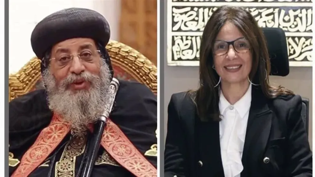 هنأت الدكتورة جيهان زكى وزيرة الثقافة