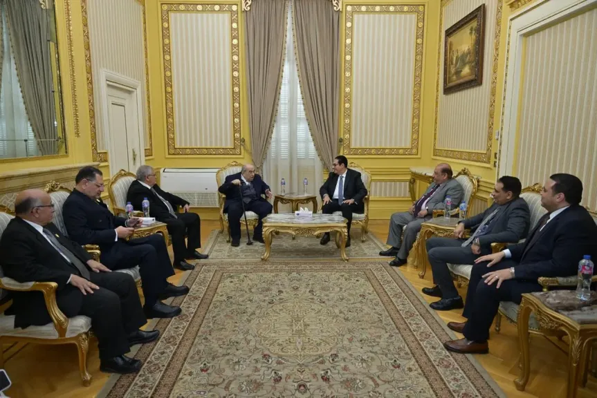 جامعة القاهرة تواصل فعاليات موسمها الثقافي بمحاضرة بعنوان: ”مصر في عالم مضطرب إقليميًا ودوليًا”