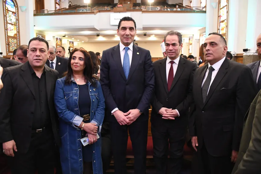 وزير الشباب  يشهد احتفالات الطائفة الإنجيلية بعيد القيامة المجيد