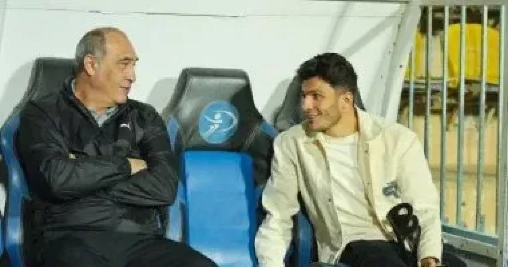 إسلام عيسى يتواجد فى استاد بتروسبورت لمؤزارة لاعبى سيراميكا أمام إنبى