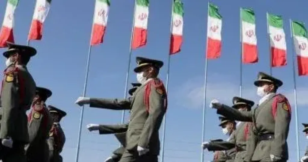 الحرس الثوري الإيرانى يعتقل 102 شخص مرتبطون بـإسرائيل وأمريكا فى غيلان