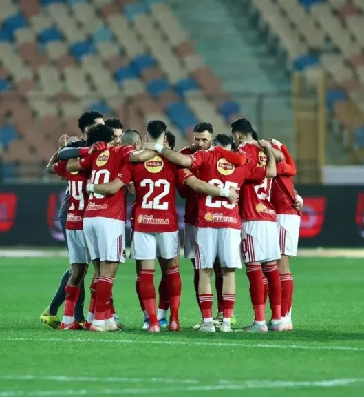 الأهلي يخطف فوزًا قاتلًا من سموحة في الوقت الضائع