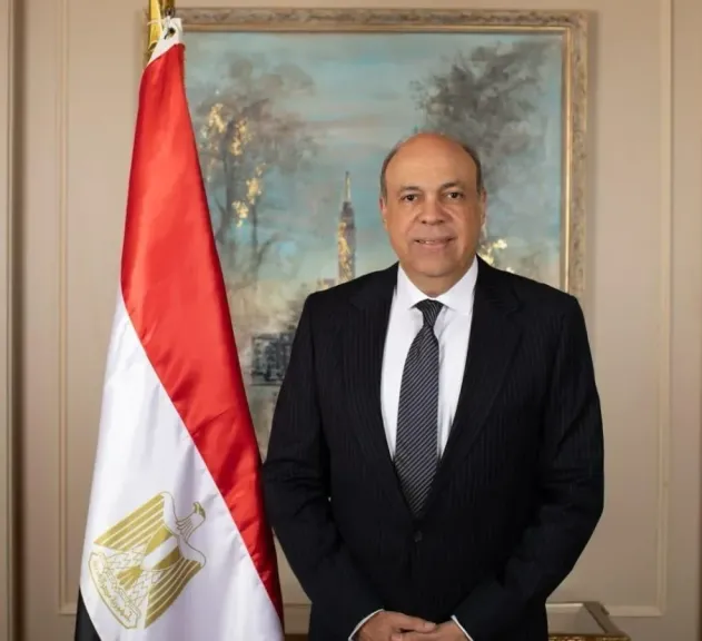 وزير الطيران أمام «سياحة النواب»: توسعات كبرى بمطار القاهرة