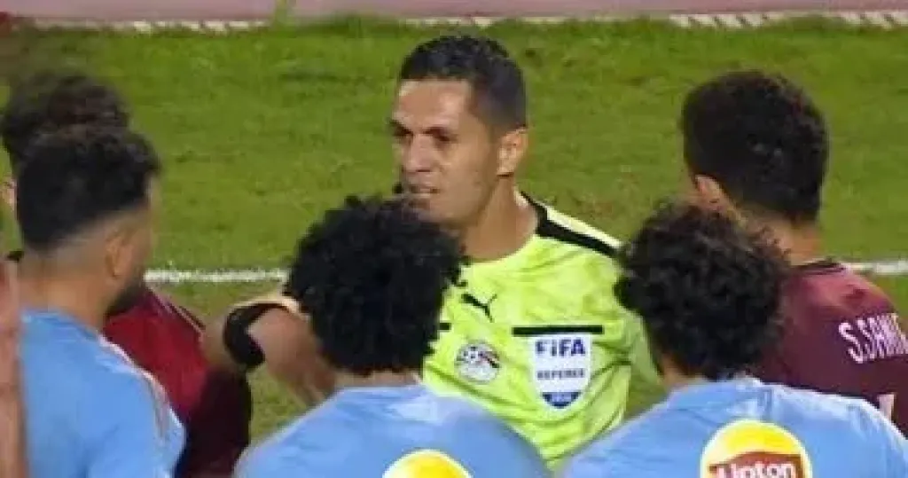 رويز: محمود وفا لم يعتد على تريزيجيه.. والأهلى لا يستحق ركلة جزاء أمام سيراميكا