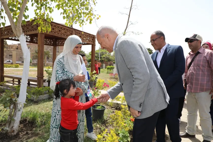 محافظ القاهرة يوجه برفع درجة الاستعداد وتكثيف الحملات خلال أعياد القيامة وشم النسيم