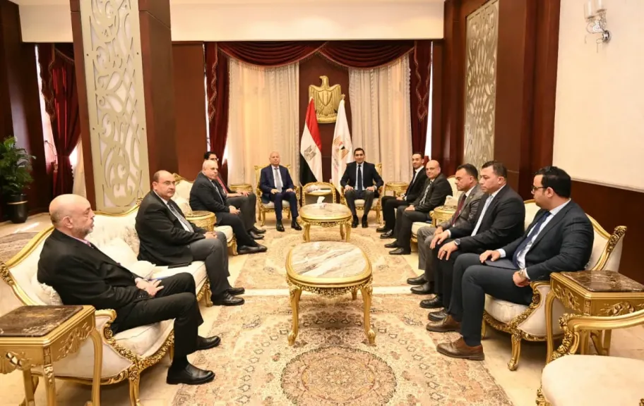 وزير الشباب والرياضة ومحافظ القاهرة يبحثان تعزيز التعاون المشترك وإطلاق فعاليات رياضية بالعاصمة