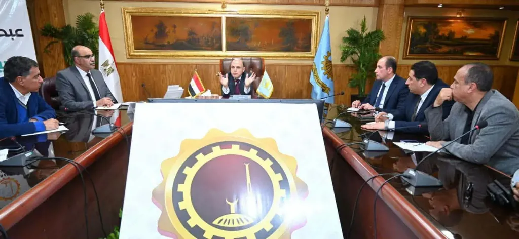 محافظ الغربية يترأس اجتماعًا لمتابعة الاستعدادات لاحتفالات عيد القيامة المجيد