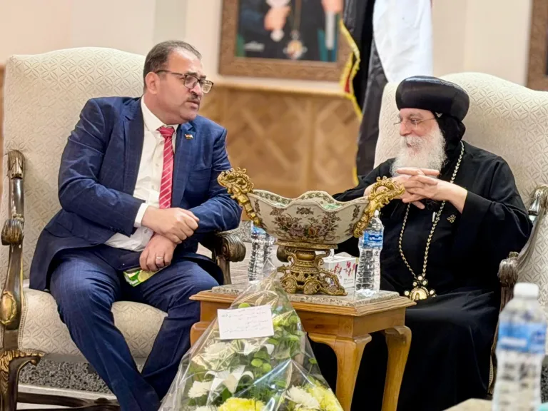 وفد ”حماة الوطن” بالشيخ زايد يهنئ الأقباط بعيد القيامة المجيد ويؤكد دعم التماسك الوطني