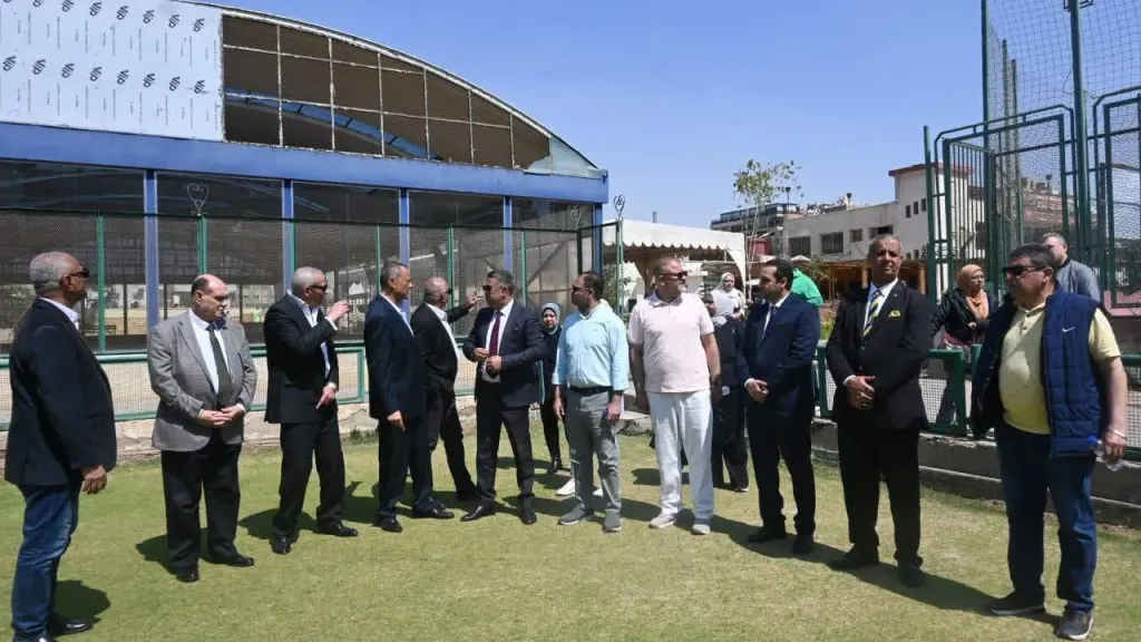 جولات ميدانية واجتماعات مكثفة لمحمود فوزي بأندية الطيران والنصر لدفع خطط التطوير