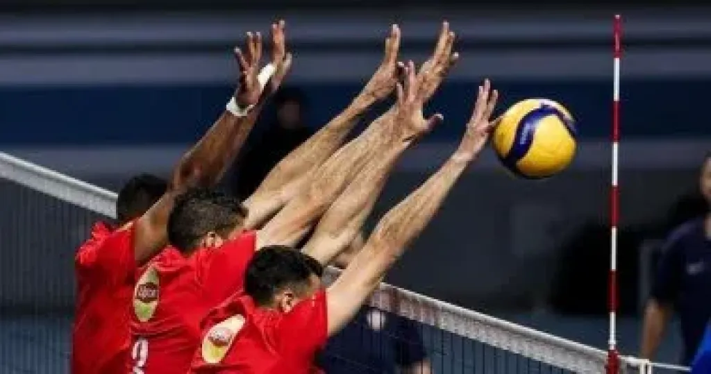 الأهلى يخطط للتعاقد مع ثنائى محترف لدعم رجال الطائرة فى أفريقيا