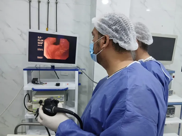 صحة الشرقية: وحدة مناظير الجهاز الهضمي بفاقوس المركزي تُنفذ عشرمناظير