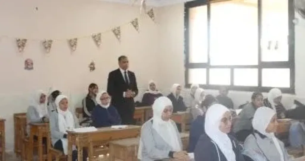 إجراءات تصل للفصل.. توجهات عاجلة لمدارس الجيزة لرصد الطلاب المتجاوزين لنسب الغياب