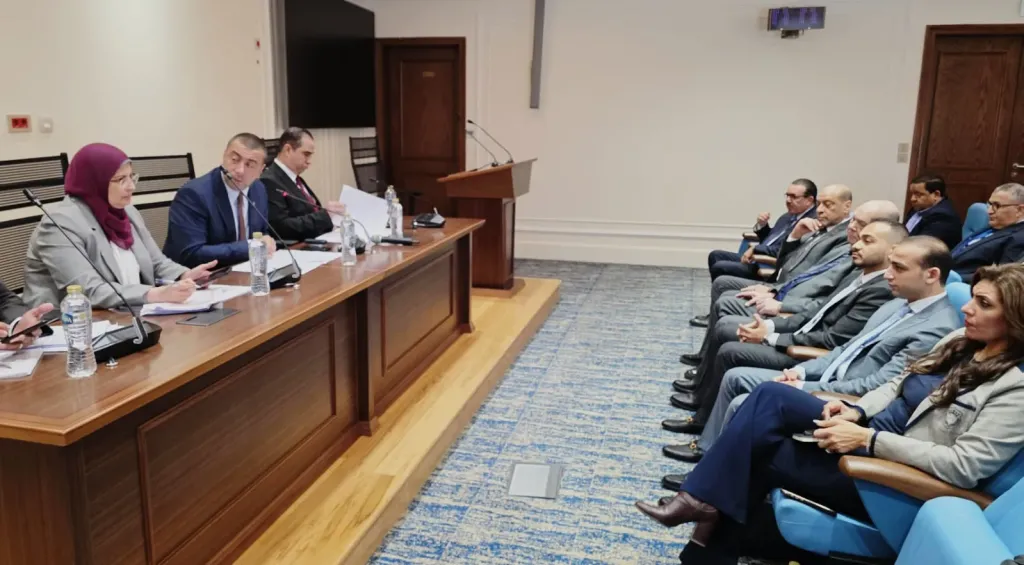 أحمد ناصر يطالب بمراجعة قرار تنظيم الأراضي الصناعية أمام «الصناعة» بالنواب