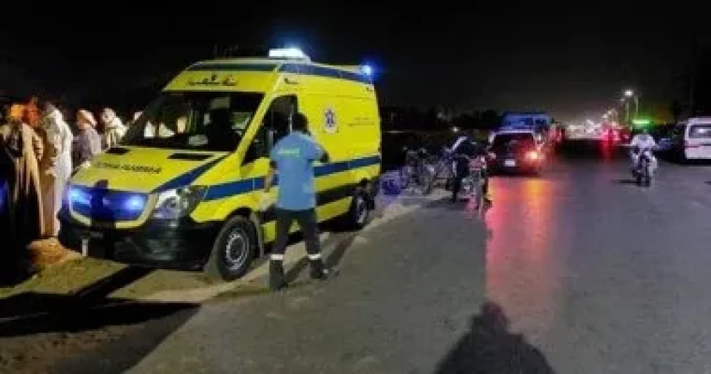 مصرع وإصابة شخصين إثر انقلاب موتوسيكل فى المقطم