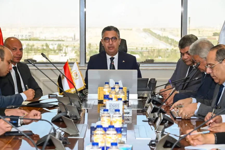 وزير التموين  يترأس أول اجتماع للجنة العليا للمشروع القومي  (كاري أون)