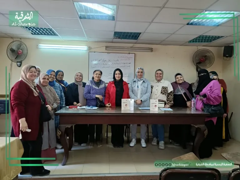 جانب من حضور الندوات 