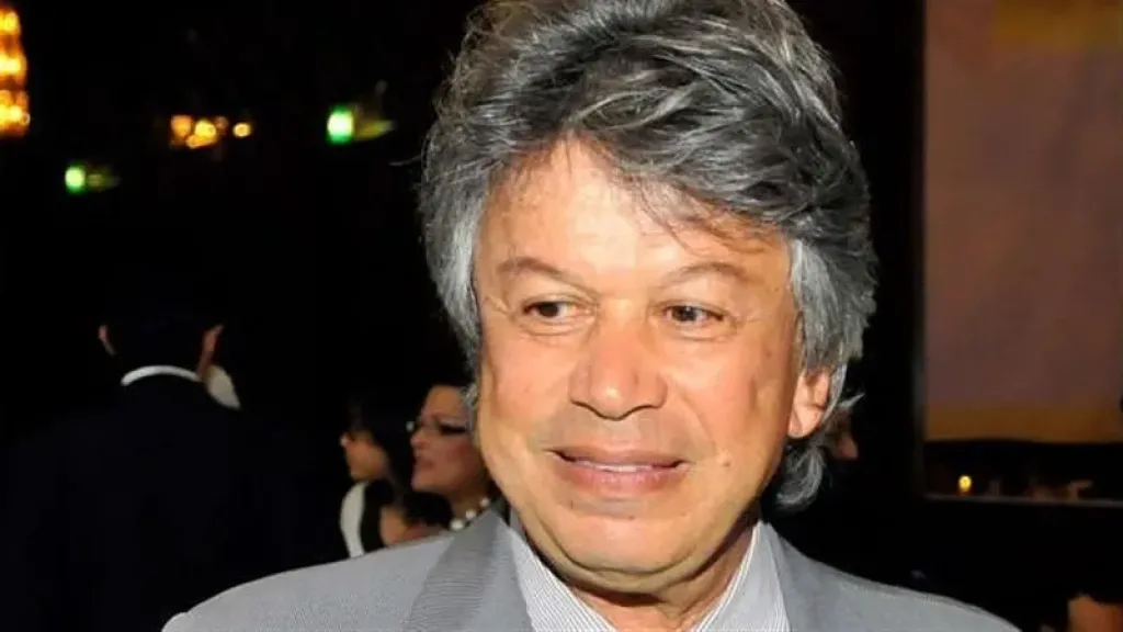 طارق نور يعتذر عن رئاسة ”المتحدة” وتكليف محمد السعدي قائمًا بالأعمال