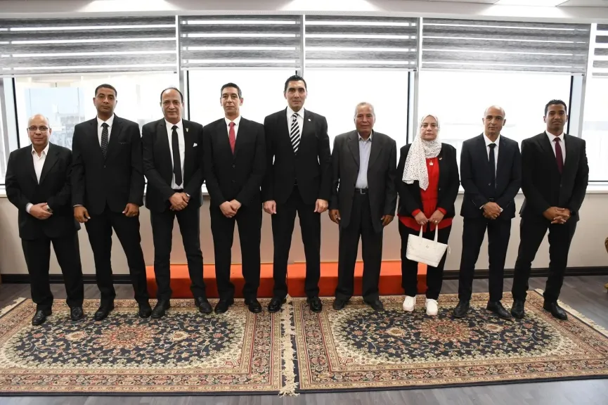 وزير الشباب يستقبل مجلس إدارة الاتحاد المصري لألعاب القوى لبحث خطط تطوير اللعبة و اكتشاف المواهب