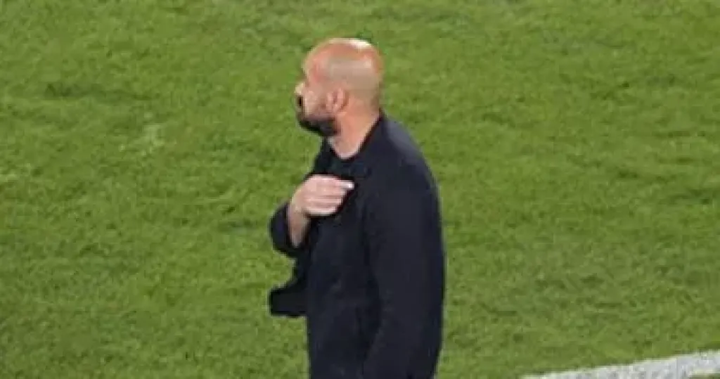 ضا شحاتة يصحح أخطاء كهرباء الإسماعيلية قبل مواجهة غزل المحلة